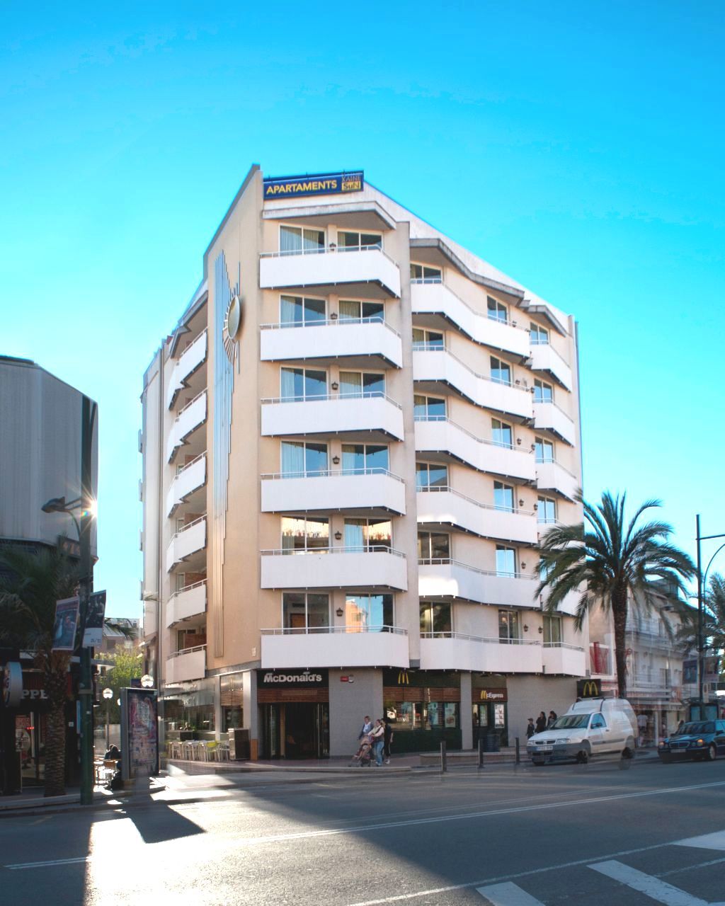 Apartments Lloret Sun يوريت دي مار المظهر الخارجي الصورة