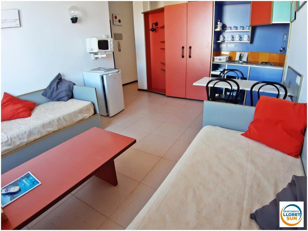 Apartments Lloret Sun يوريت دي مار المظهر الخارجي الصورة